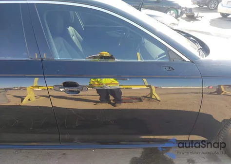 2017 Audi A4 2.0T Premium из США, поврежденный, VIN WAUENAF49HN001599